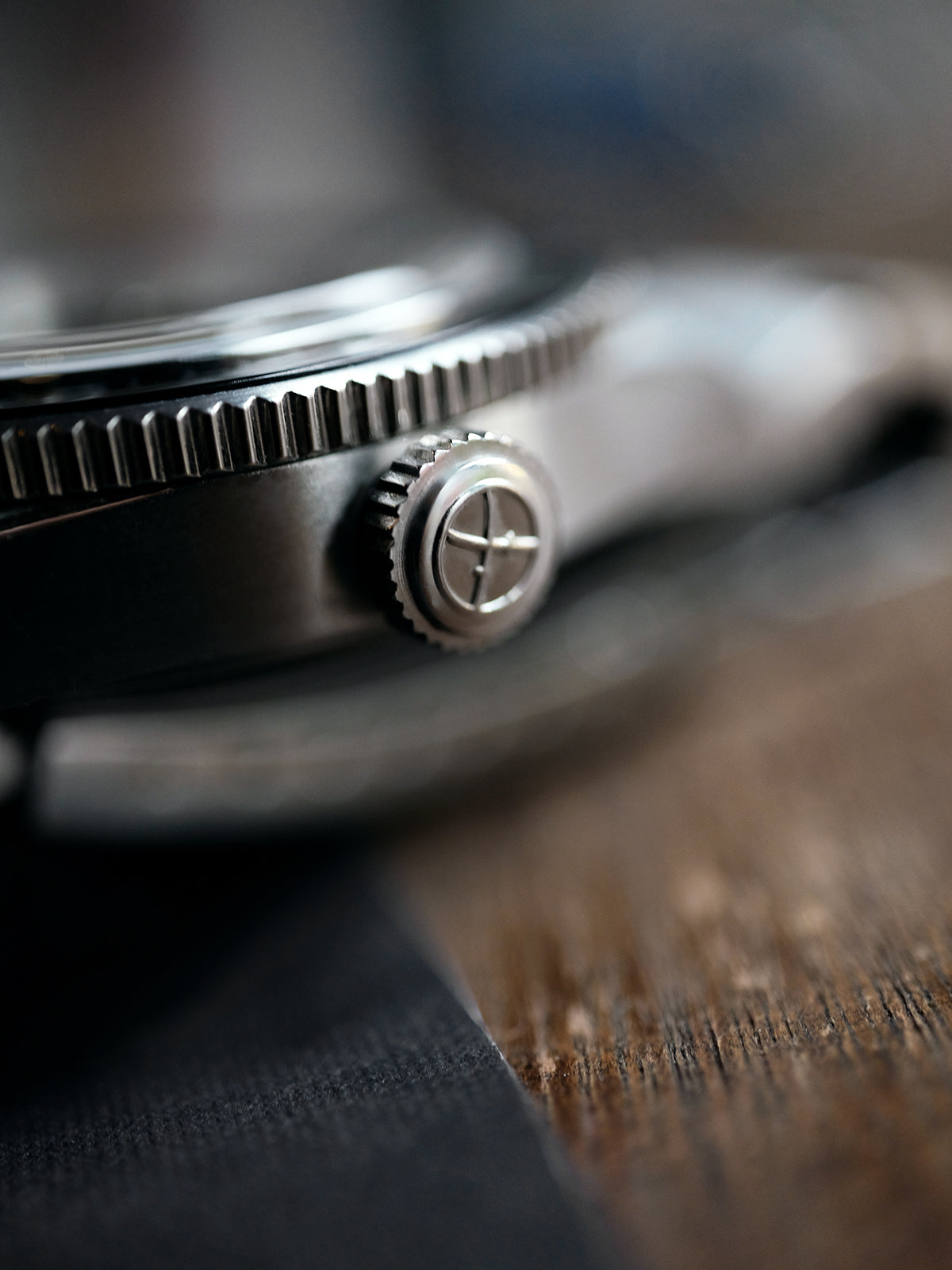 Obsidian watch on wrist lifestyle shot showing 39mm case size