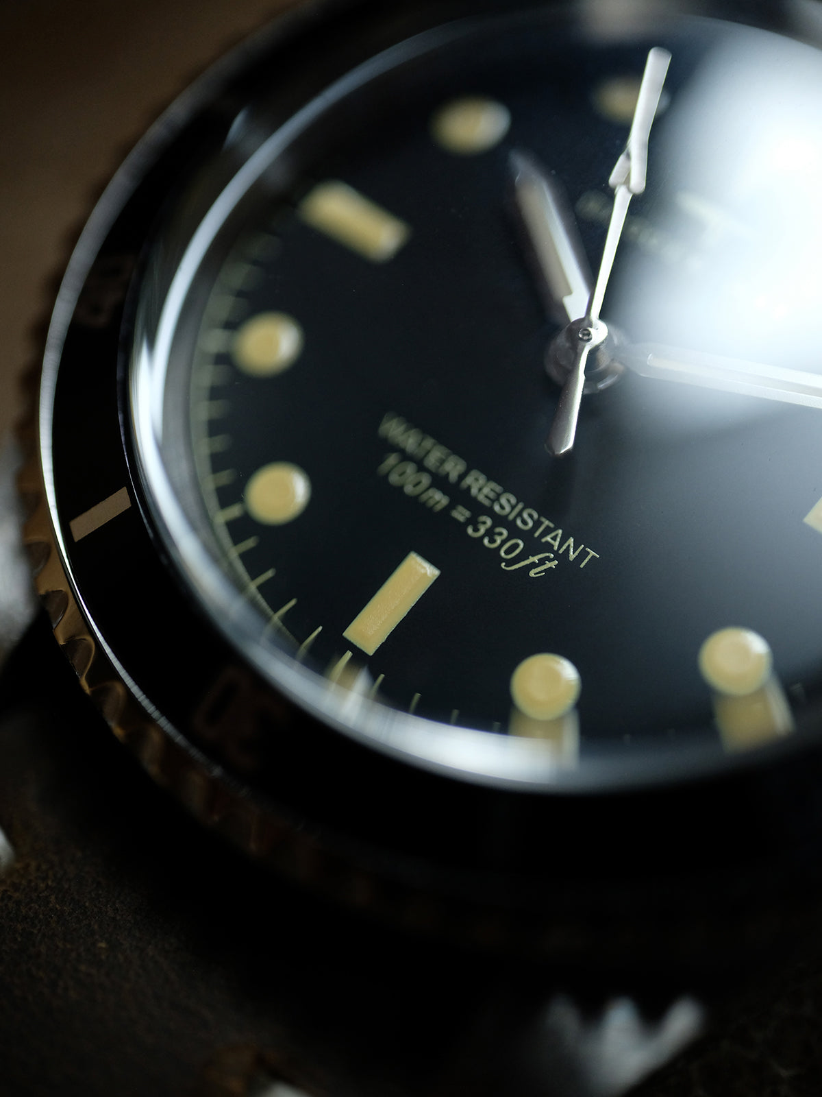 DAGGER A.X.E. MK1 dive watch angle shot showing sapphire crystal dome
